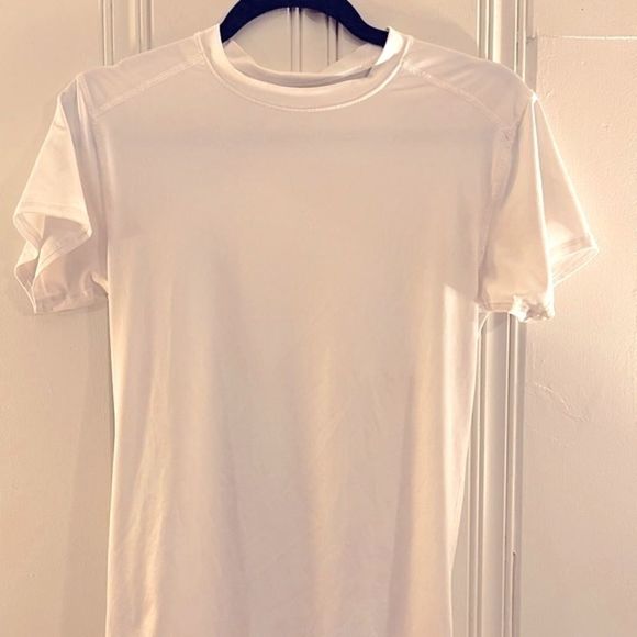 BCG Mens Compression Shirt‎ Size M - Picture 2 of 3